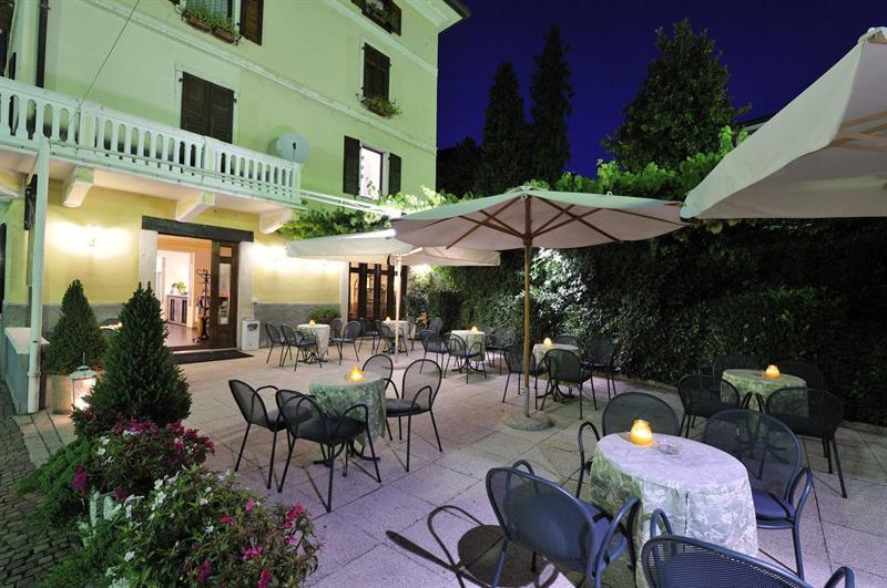 Hotel Eden Levico Terme Exteriör bild