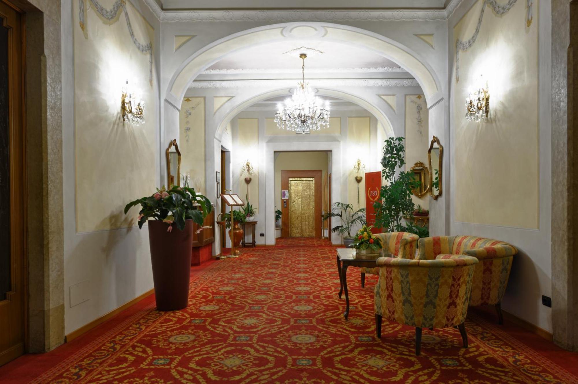 Hotel Eden Levico Terme Exteriör bild