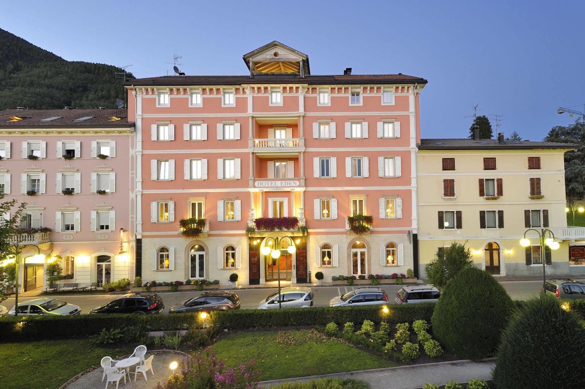 Hotel Eden Levico Terme Exteriör bild